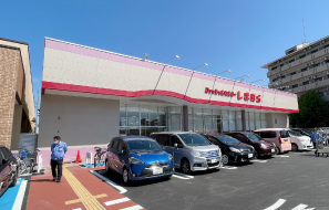 �A�I�L�X�[�p�[ �����X �t�@�b�V�����Z���^�[���܂ނ� �����X